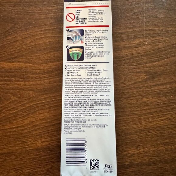 Oral-B Cross Action Electric Toothbrush Head Pack of 1 - Picture 3 of 3